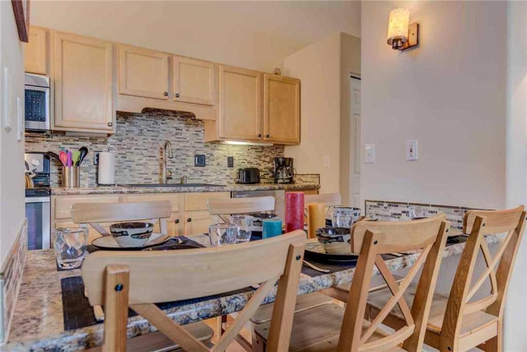Powder Village Condominium I-4 Bend Bagian luar foto